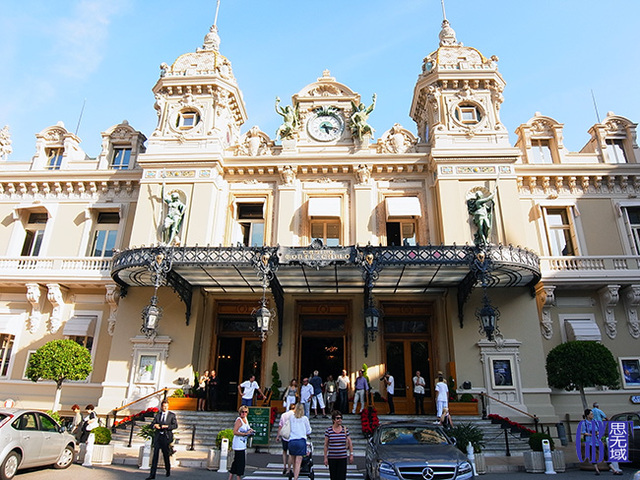 F33 参观浏览摩纳哥.JPG